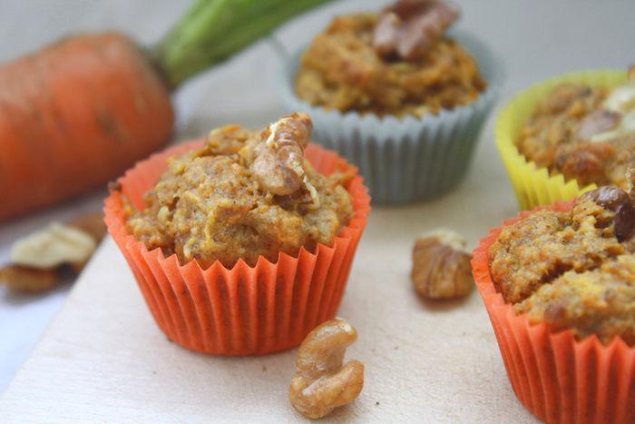 Mini Karottenmuffins mit Walnüssen