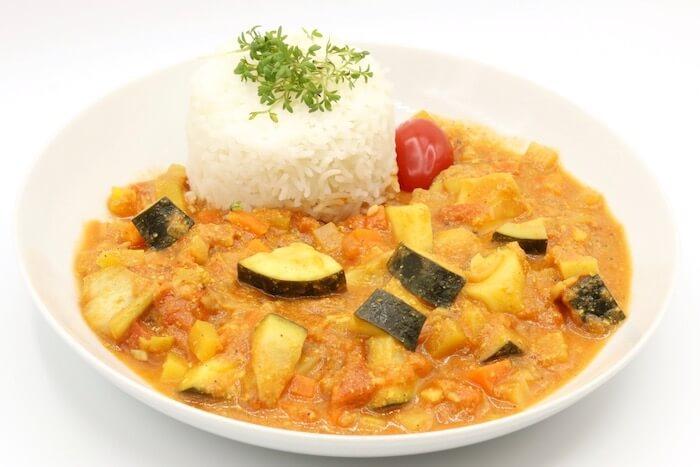 Vegetarisches Curry Rezept | issgesund.at
