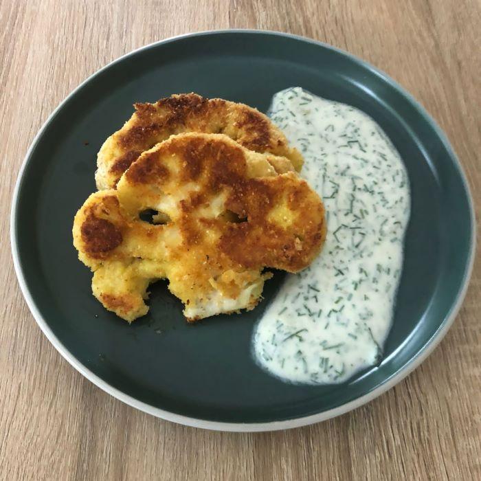 Karfiolschnitzel mit Joghurtsauce © issgesund